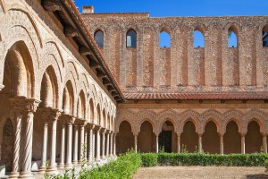 Chiostro dei Benedettini di Monreale